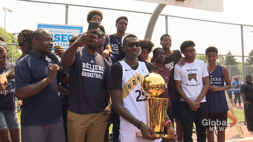 Click to play video: 'Hometown Hero Chris Boucher Brings NBA Trophy to Montreal'